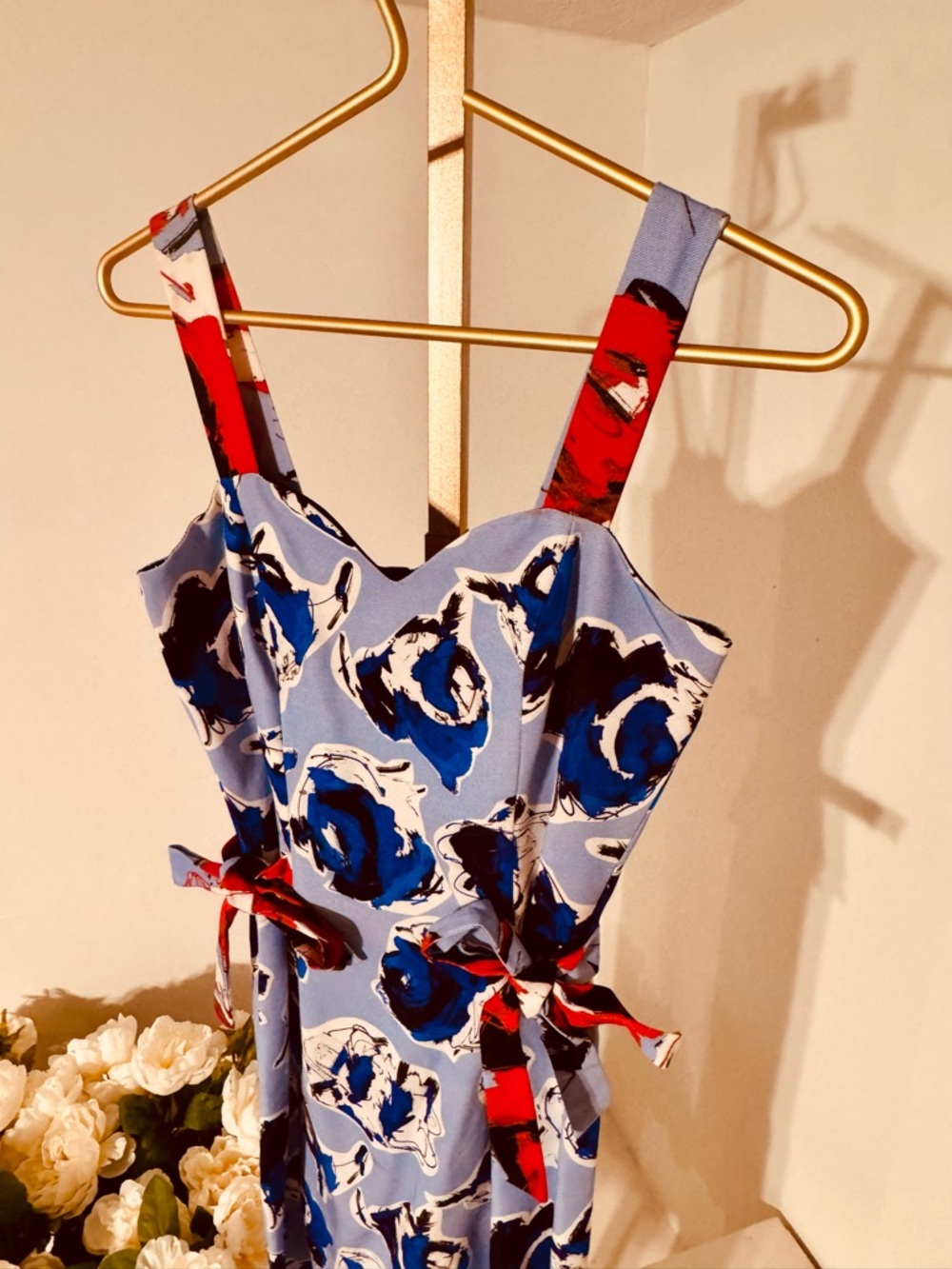 Sachin + Babi Blue Floral Midi Dress with Red Strap Accents - Picture 6 of 11
